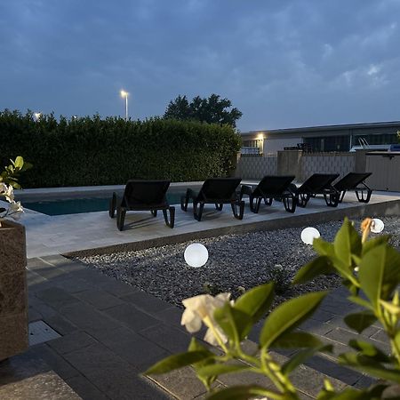 Villa 2 Cassano dʼAdda Eksteriør billede